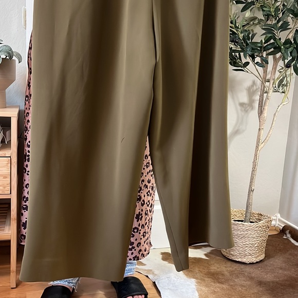 COS Cropped Slacks - Picture 7 of 8